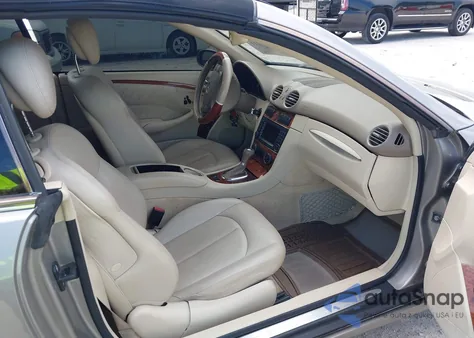 2007 Mercedes-Benz Clk 350 from USA, damaged, VIN WDBTK56FX7F220719